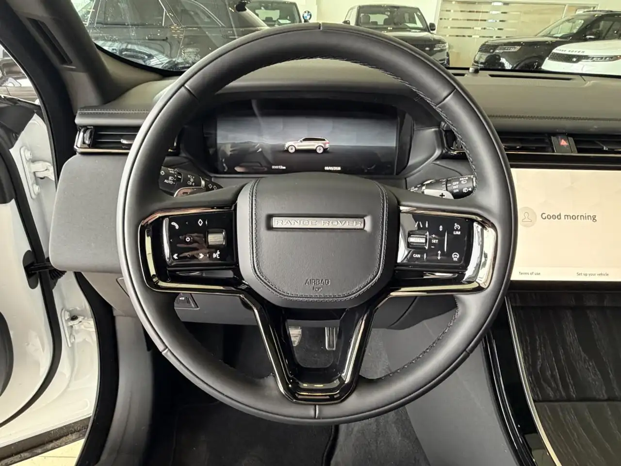 Land Rover Range Rover Velar - Image 17