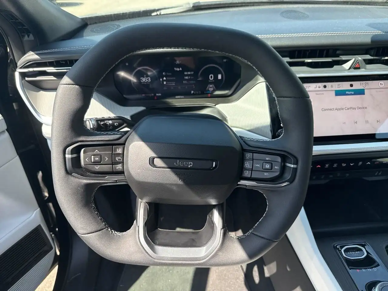 Jeep Cherokee - Image 19