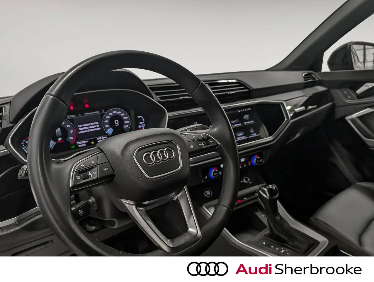 Audi Q3 - Image 23