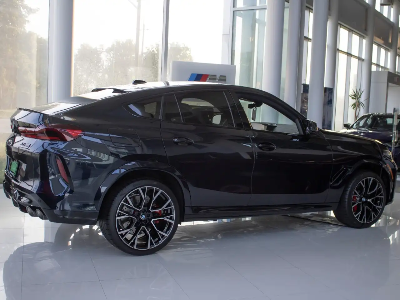 BMW X6 M - Image 3
