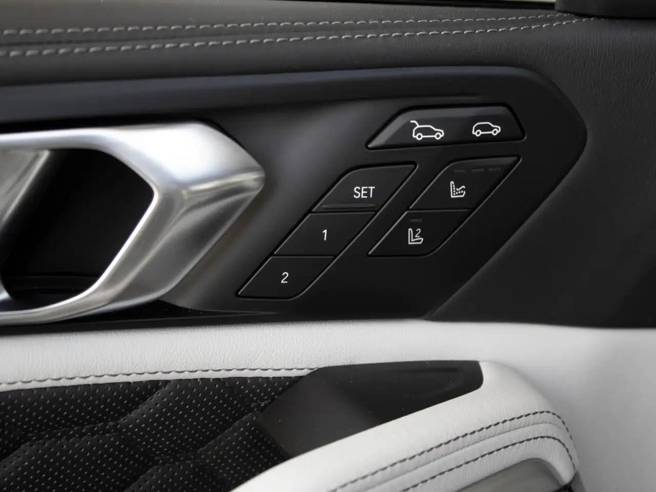 BMW X6 M - Image 8