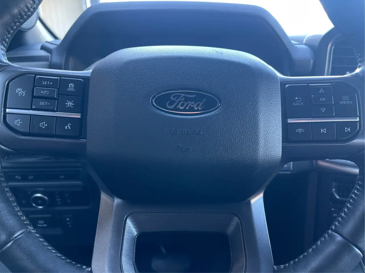 Ford F-150 - Image 20