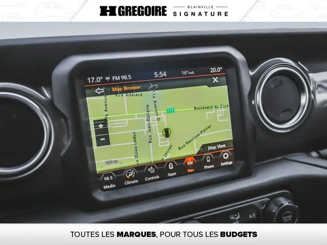 Jeep Wrangler - Image 24