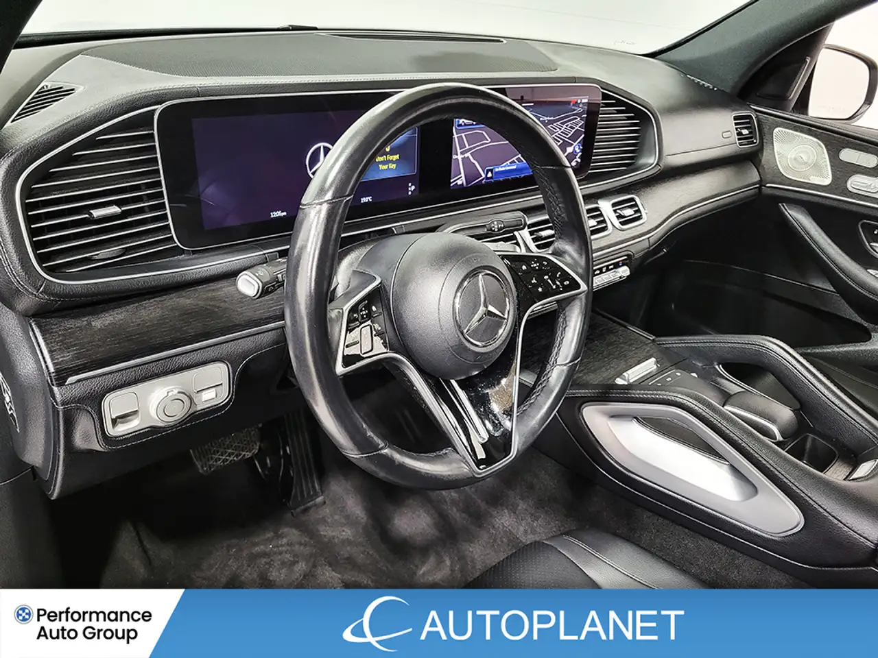 Mercedes-Benz GLE - Image 17