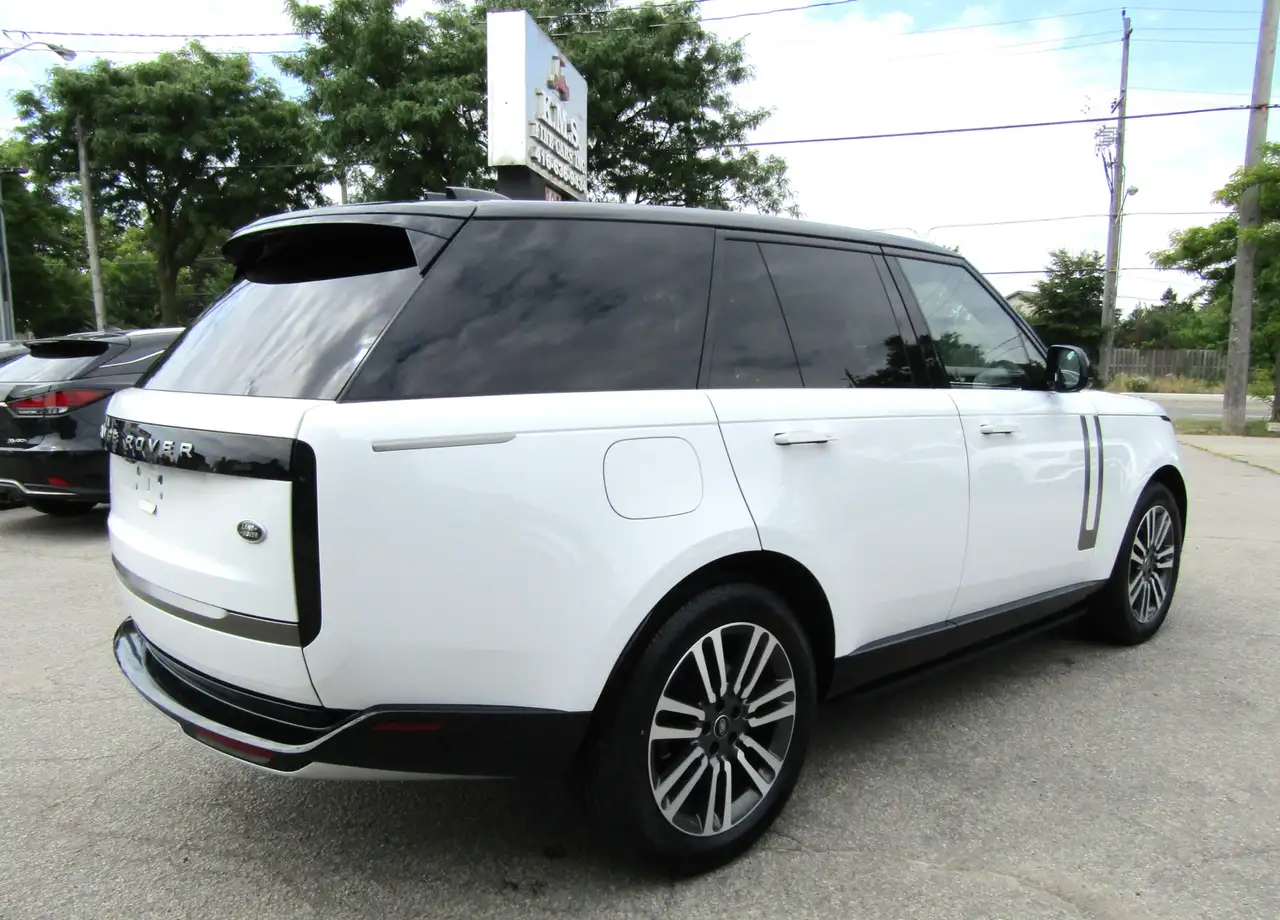 Land Rover Range Rover - Image 7