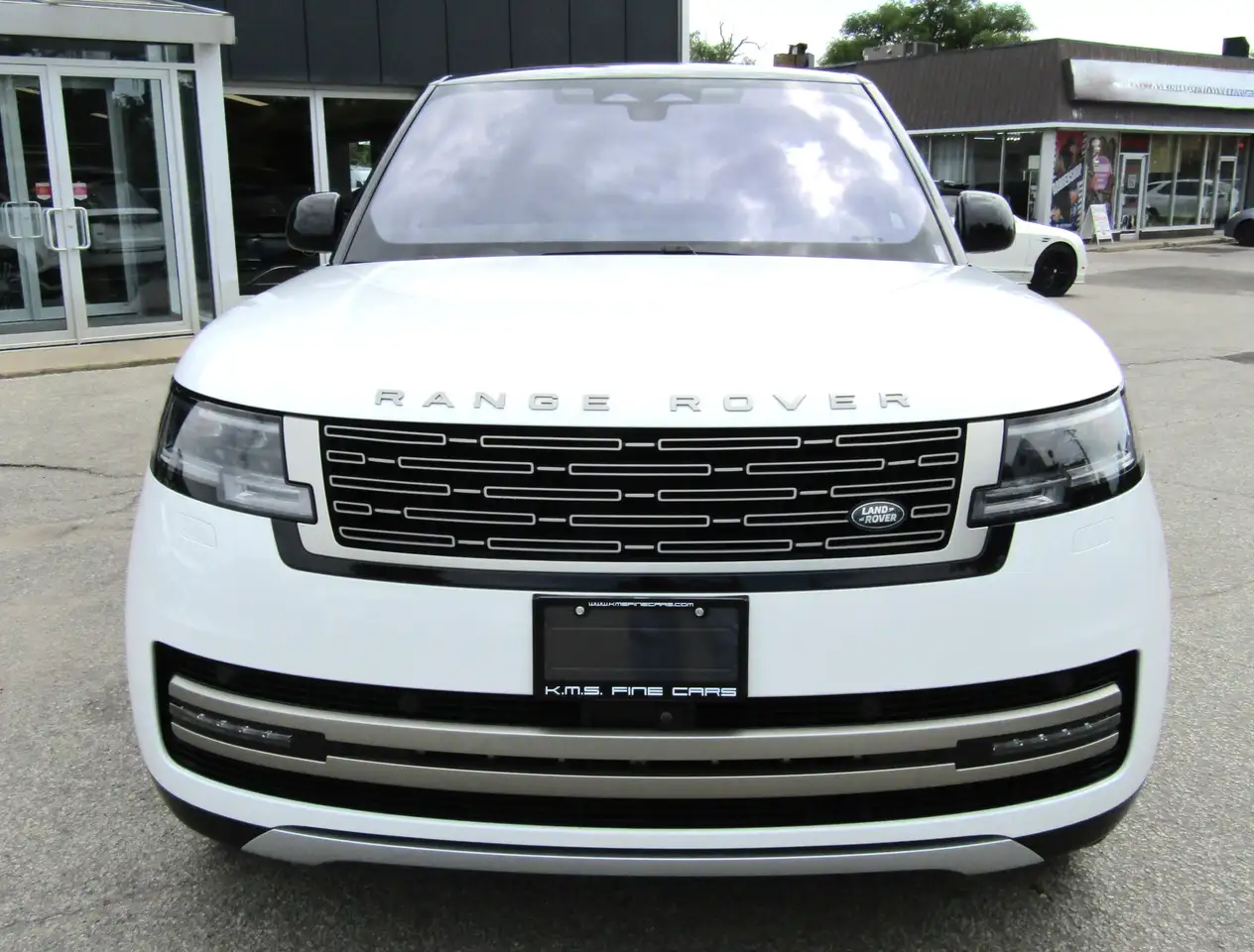 Land Rover Range Rover - Image 2