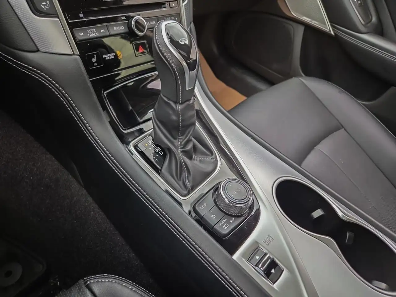 Infiniti Q50 - Image 16