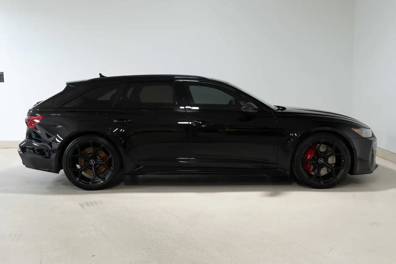 Audi RS6 - Image 4