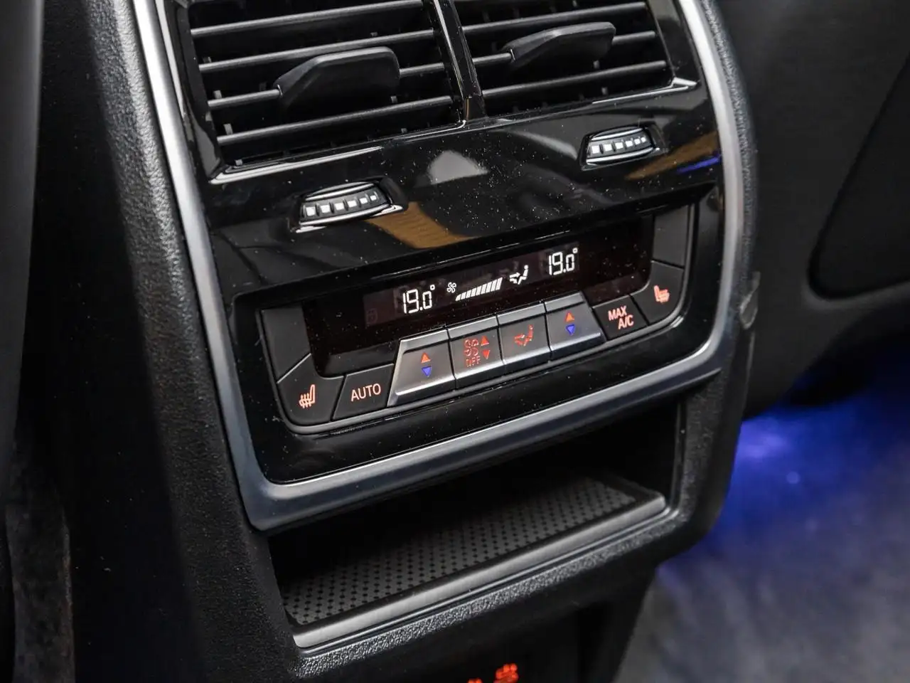 BMW X5 M - Image 26
