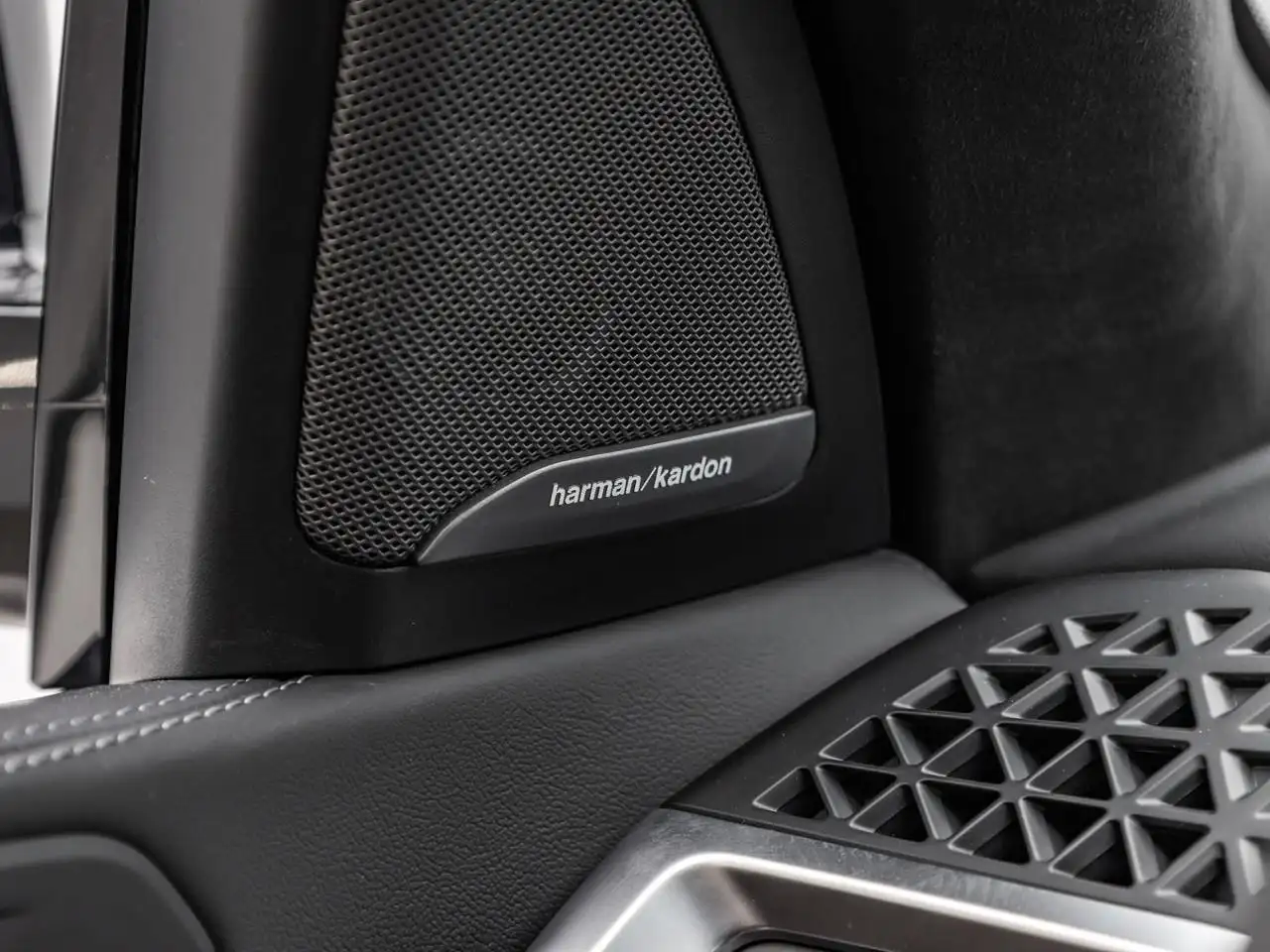 BMW X5 M - Image 14