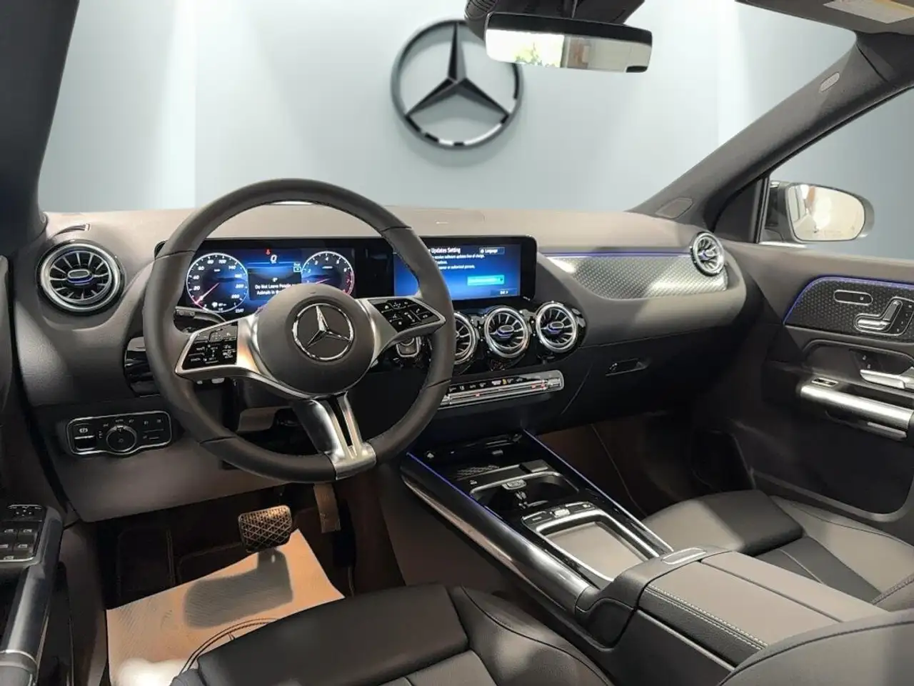 Mercedes-Benz GLA - Image 19