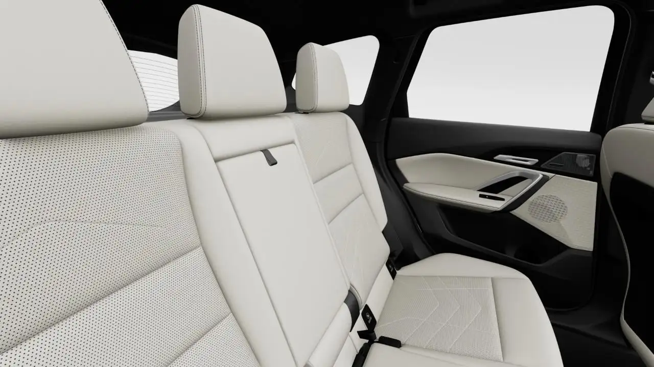 BMW X1 - Image 12