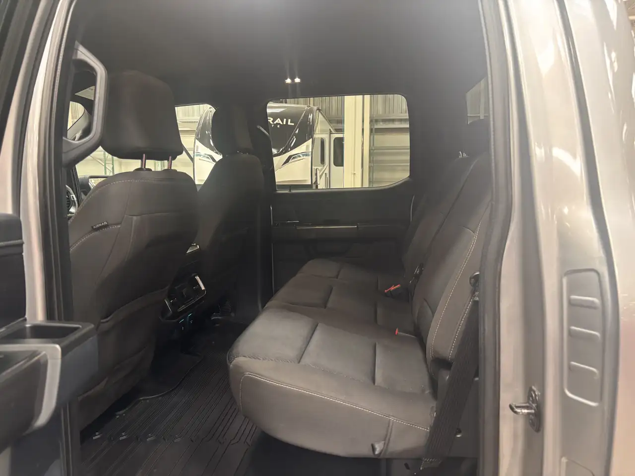 Ford F-150 - Image 12
