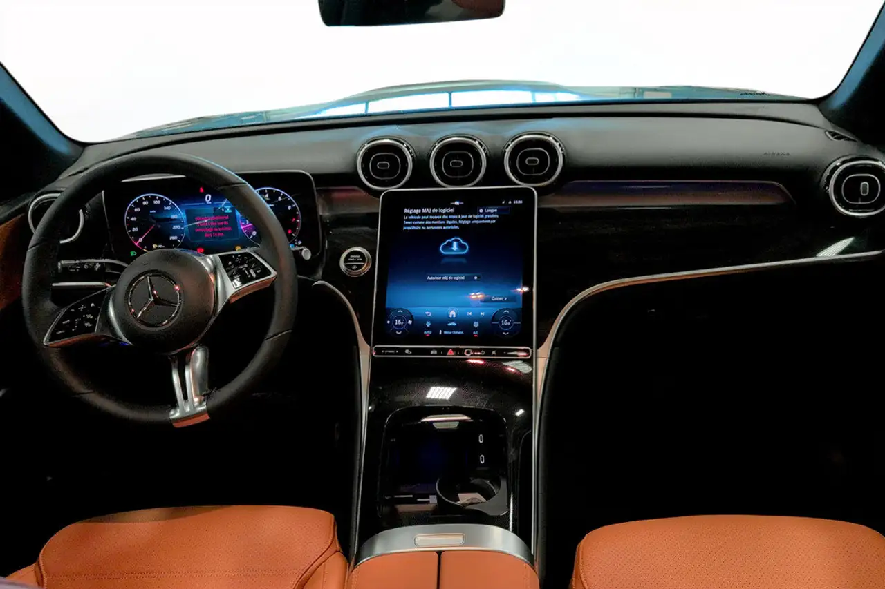 Mercedes-Benz GLC - Image 7