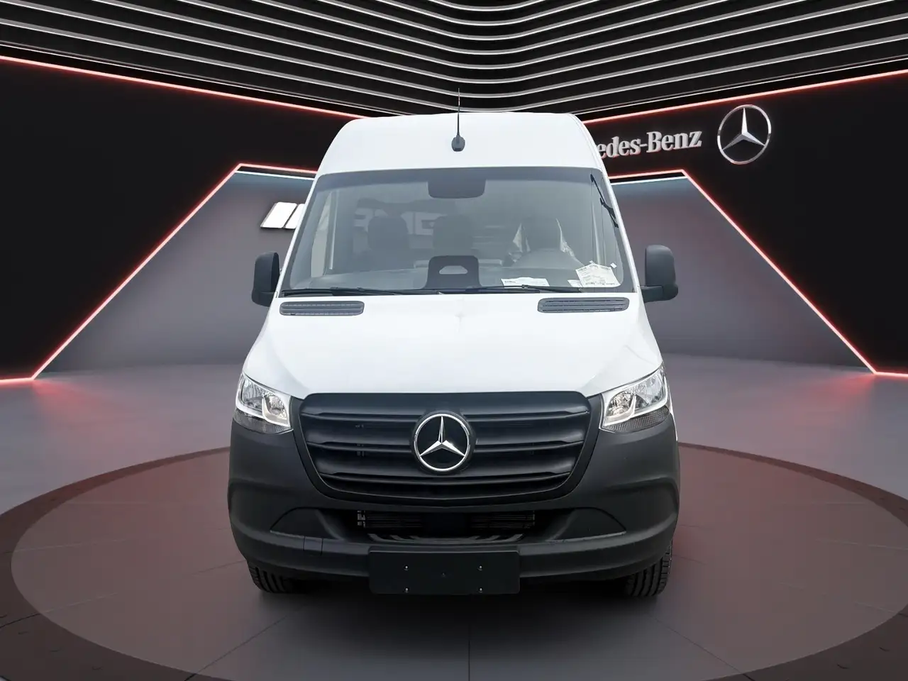 Mercedes-Benz Sprinter - Image 2