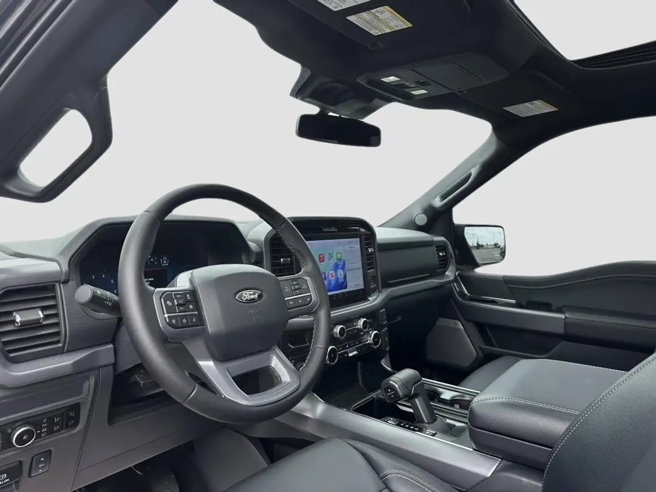Ford F-150 - Image 12