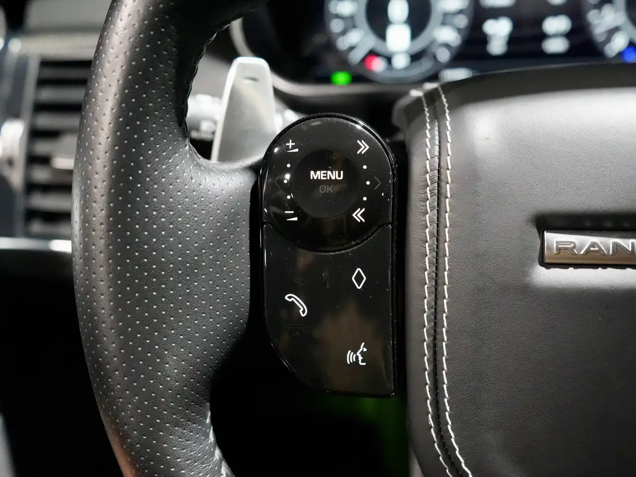 Land Rover Range Rover Sport - Image 16