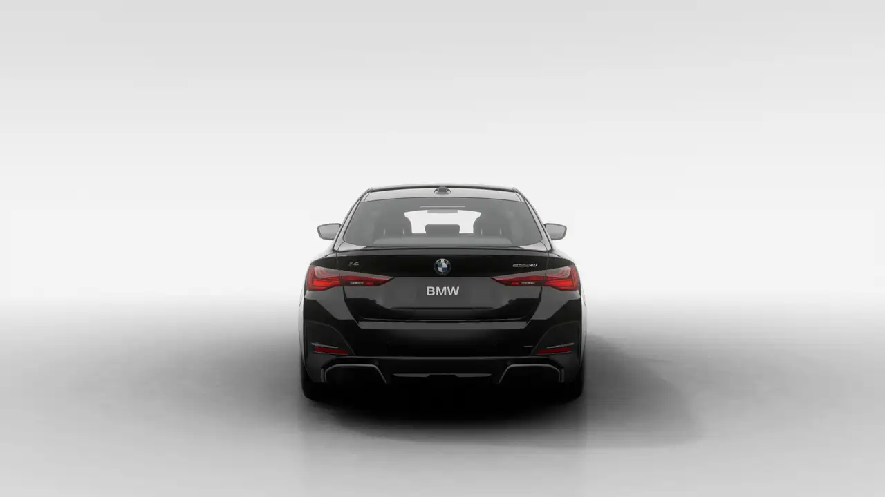 BMW i4 - Image 5