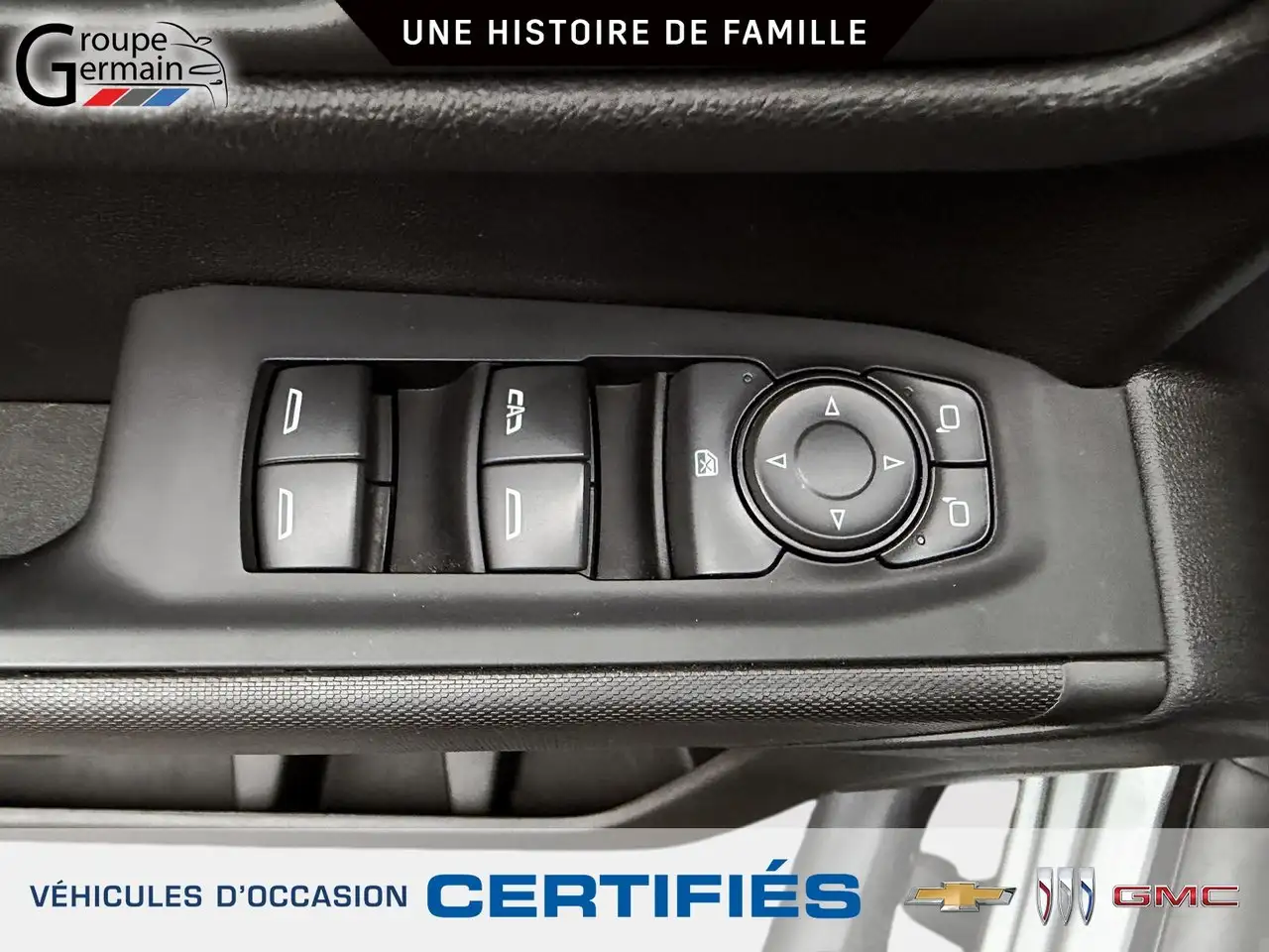 Chevrolet Silverado 1500 - Image 17