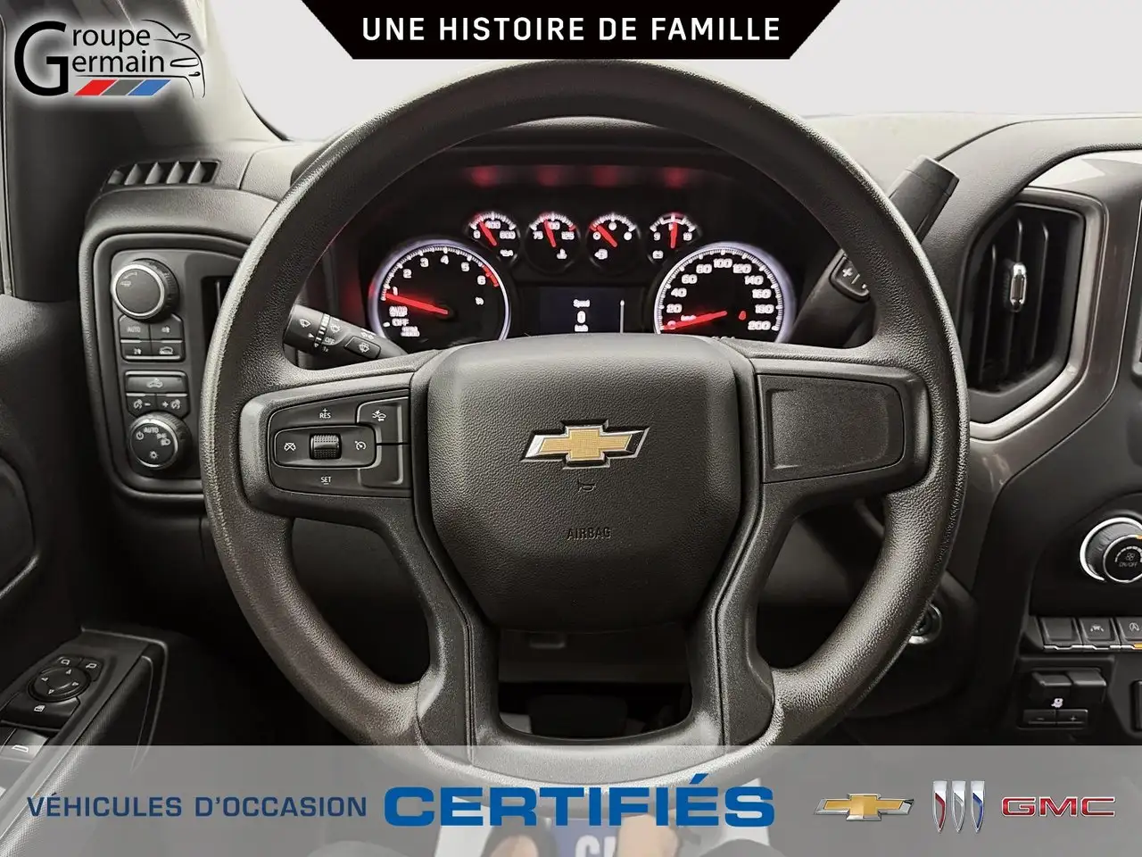 Chevrolet Silverado 1500 - Image 18
