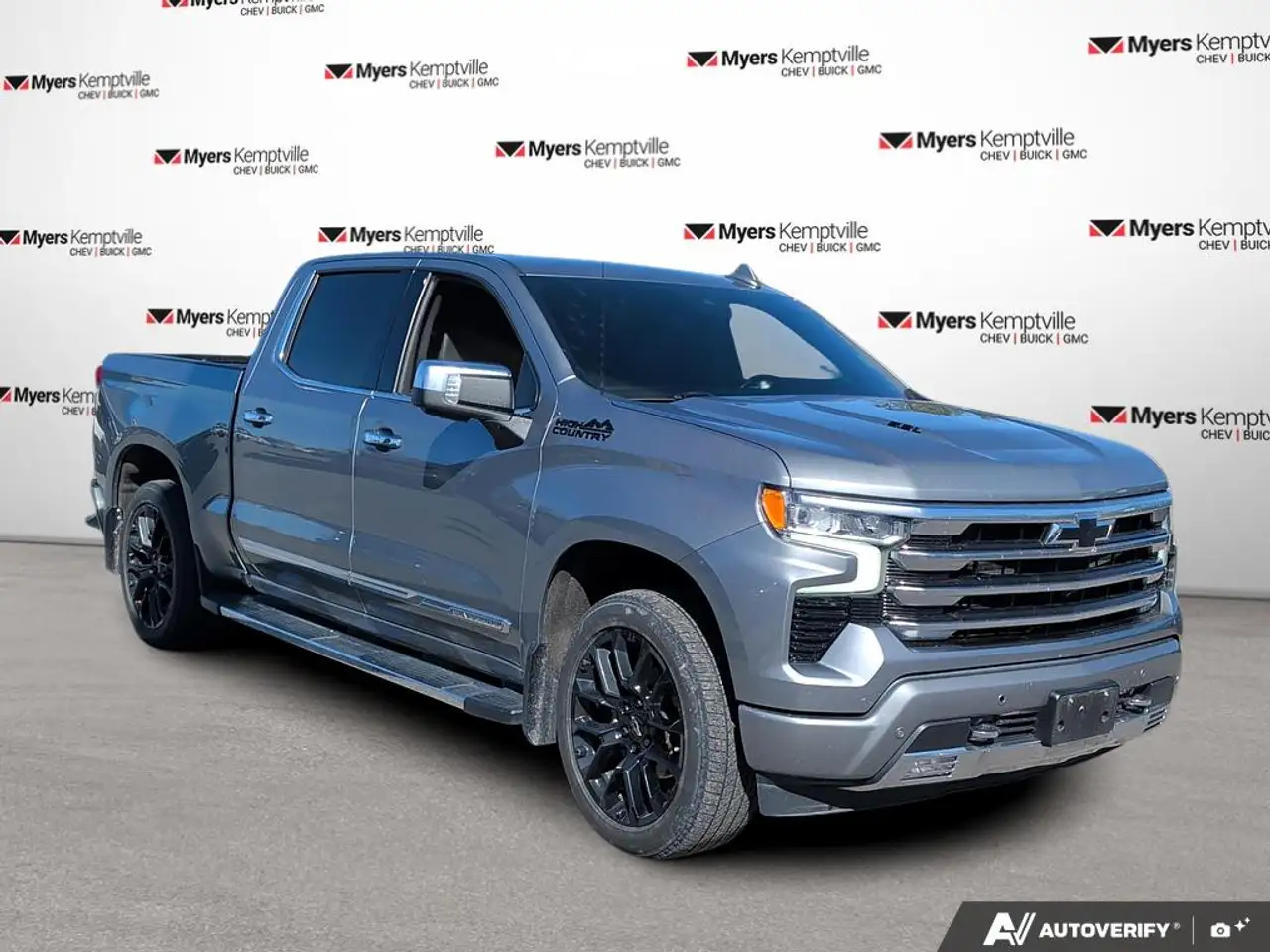 Chevrolet Silverado 1500 - Image 7