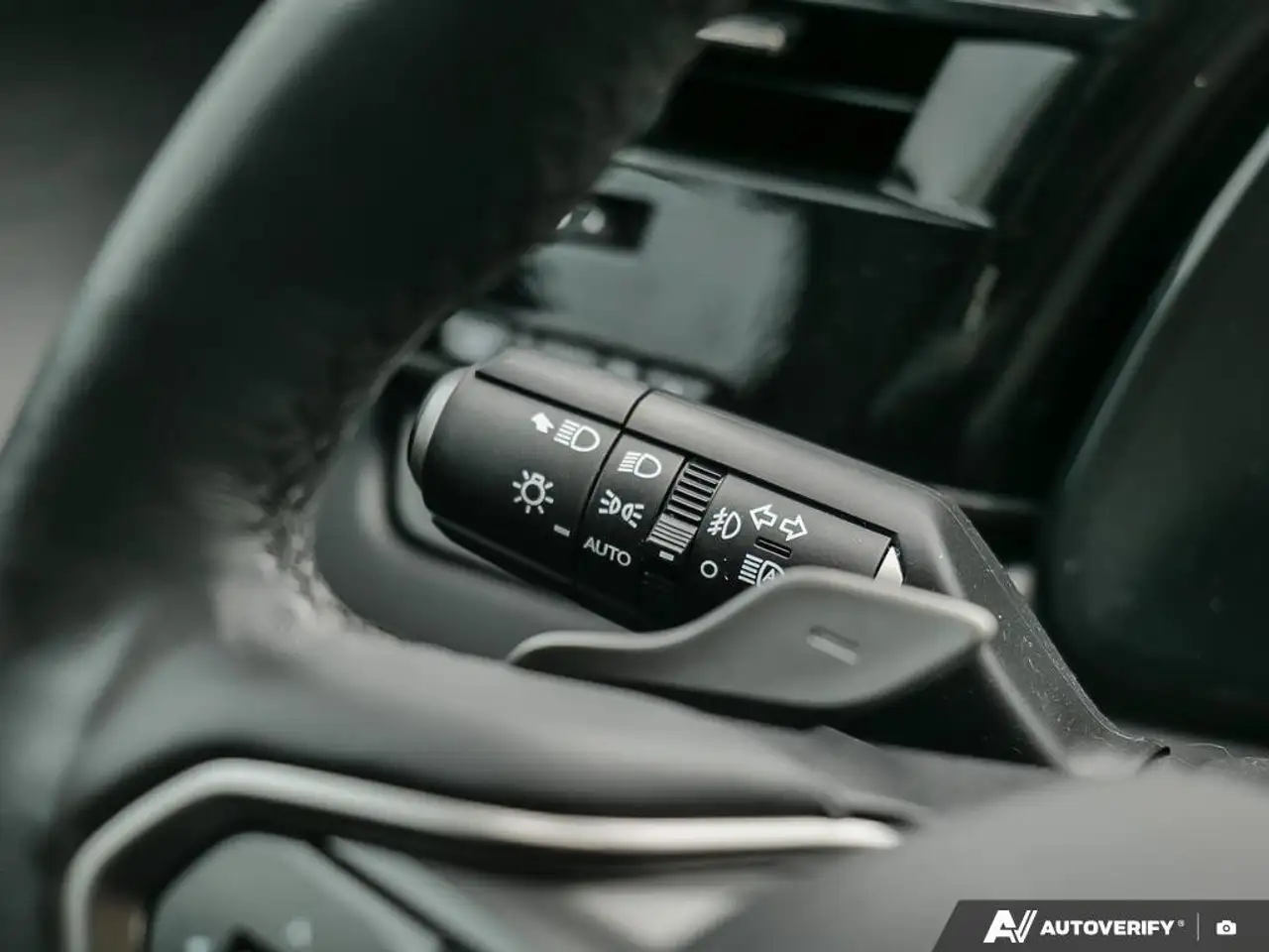 Lexus RX - Image 18