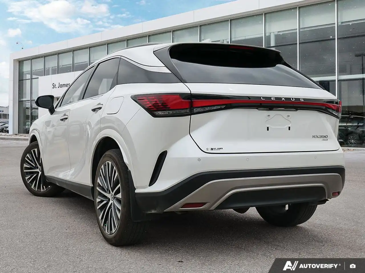 Lexus RX - Image 4