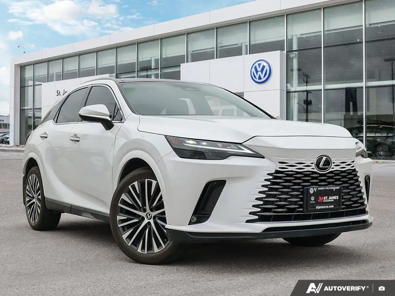 Lexus RX - Image 8