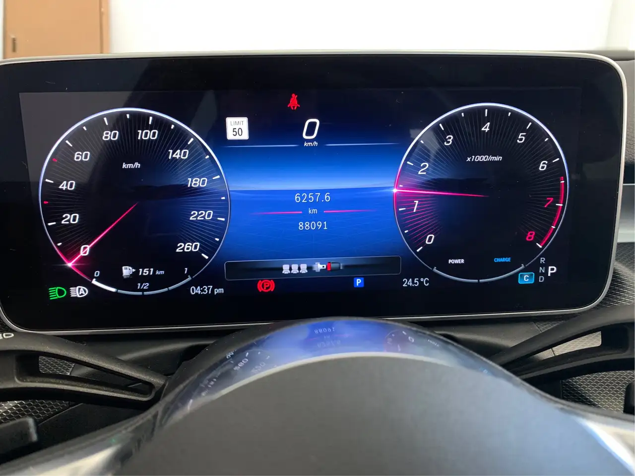 Mercedes-Benz C-Class - Image 19