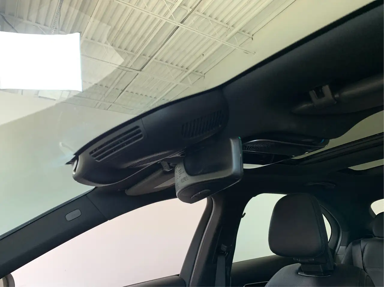 Mercedes-Benz C-Class - Image 18