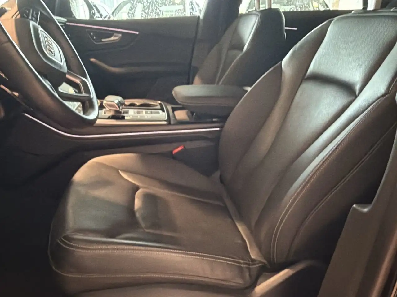 Audi Q8 - Image 19