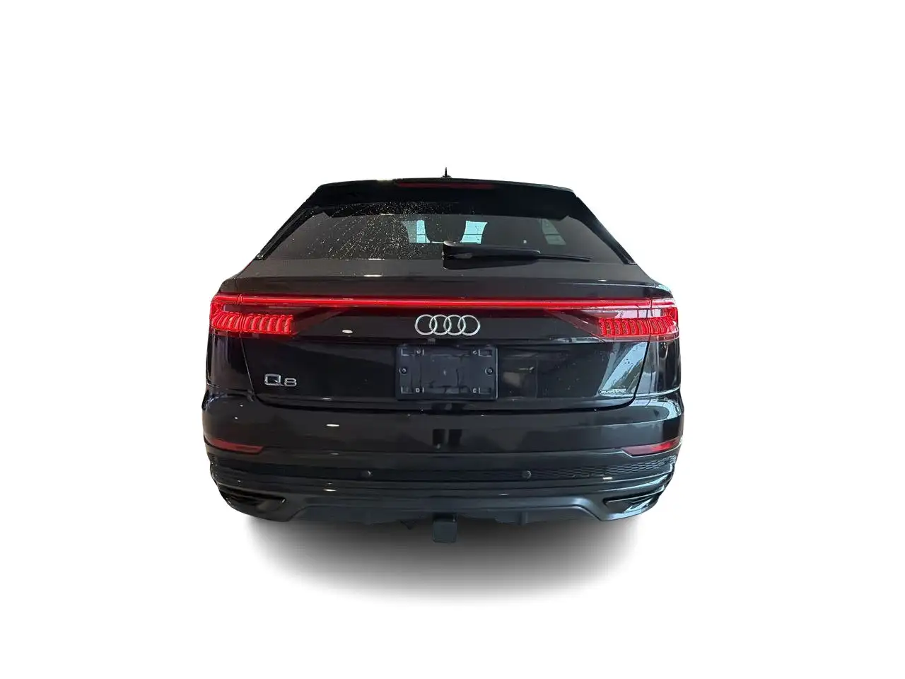 Audi Q8 - Image 12