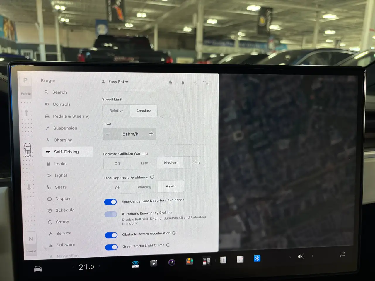 Tesla Model X - Image 33