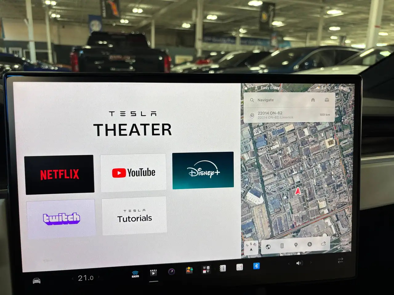 Tesla Model X - Image 37