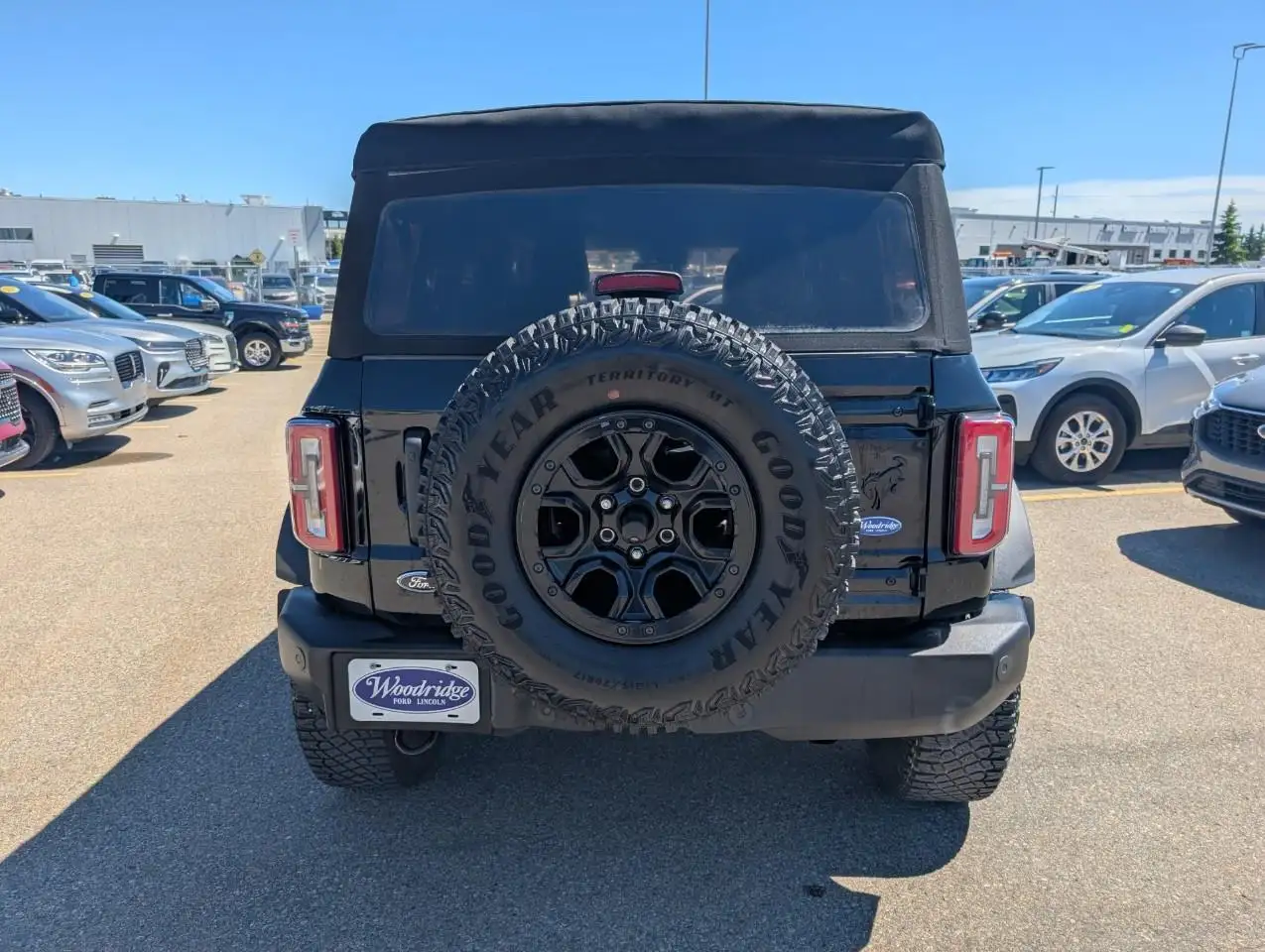 Ford Bronco - Image 6