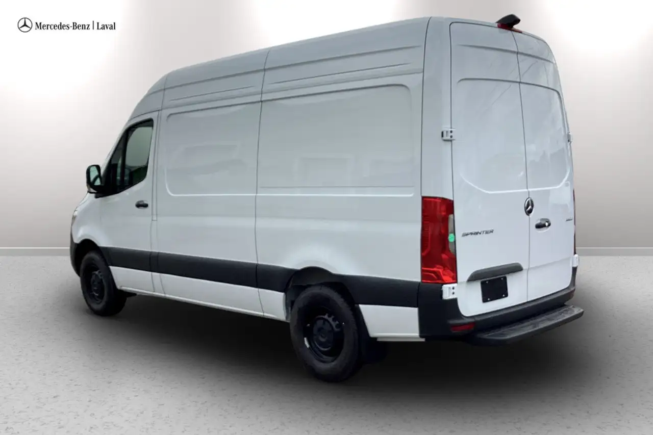 Mercedes-Benz Sprinter 2500 - Image 4