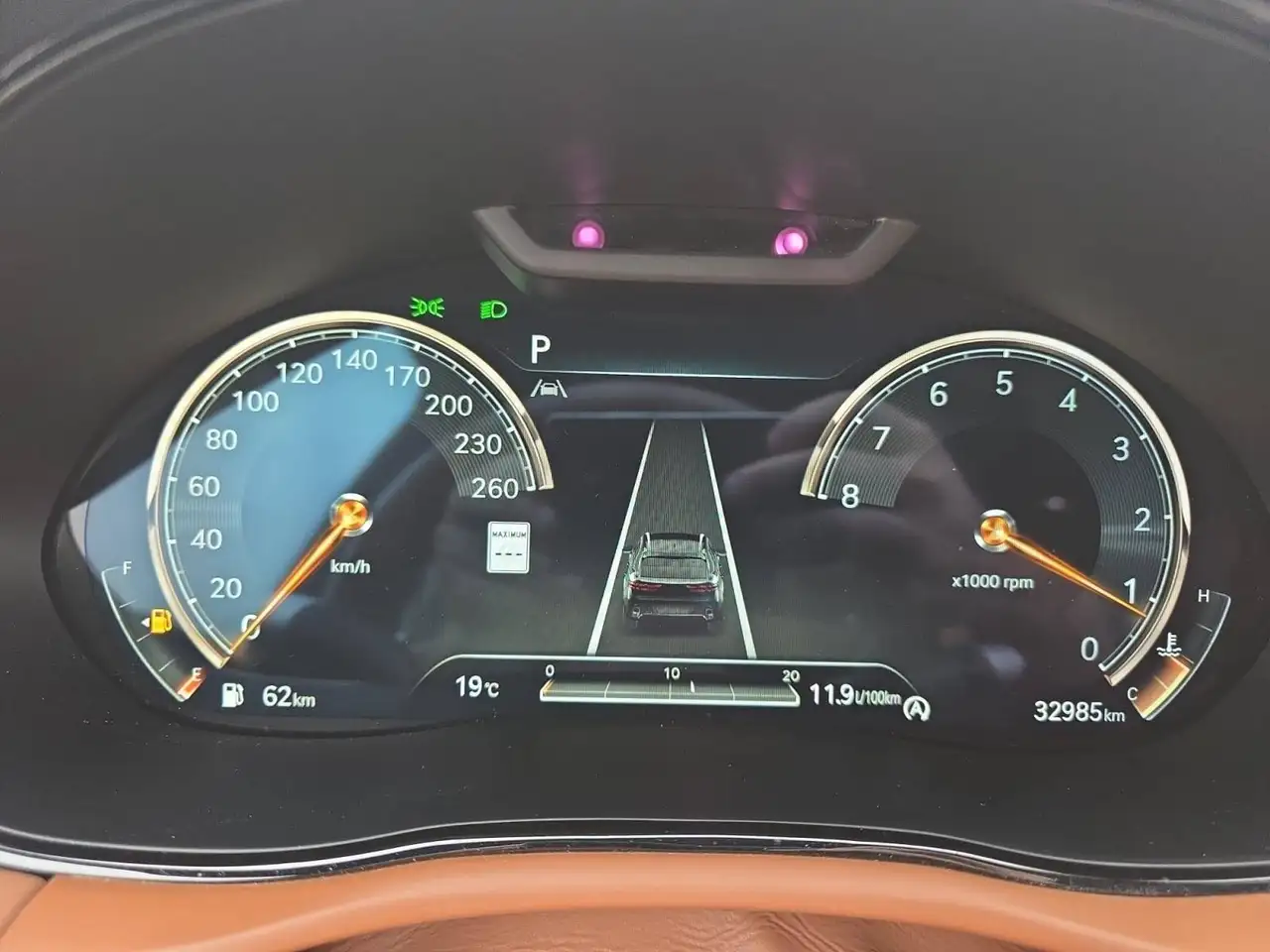 Genesis GV70 - Image 14