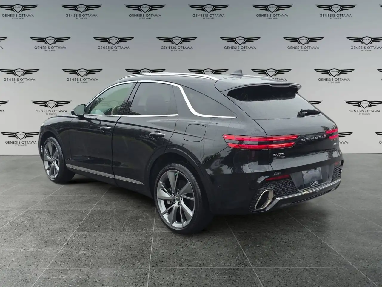 Genesis GV70 - Image 3