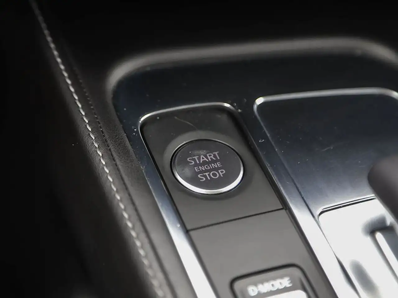 Infiniti QX60 - Image 32