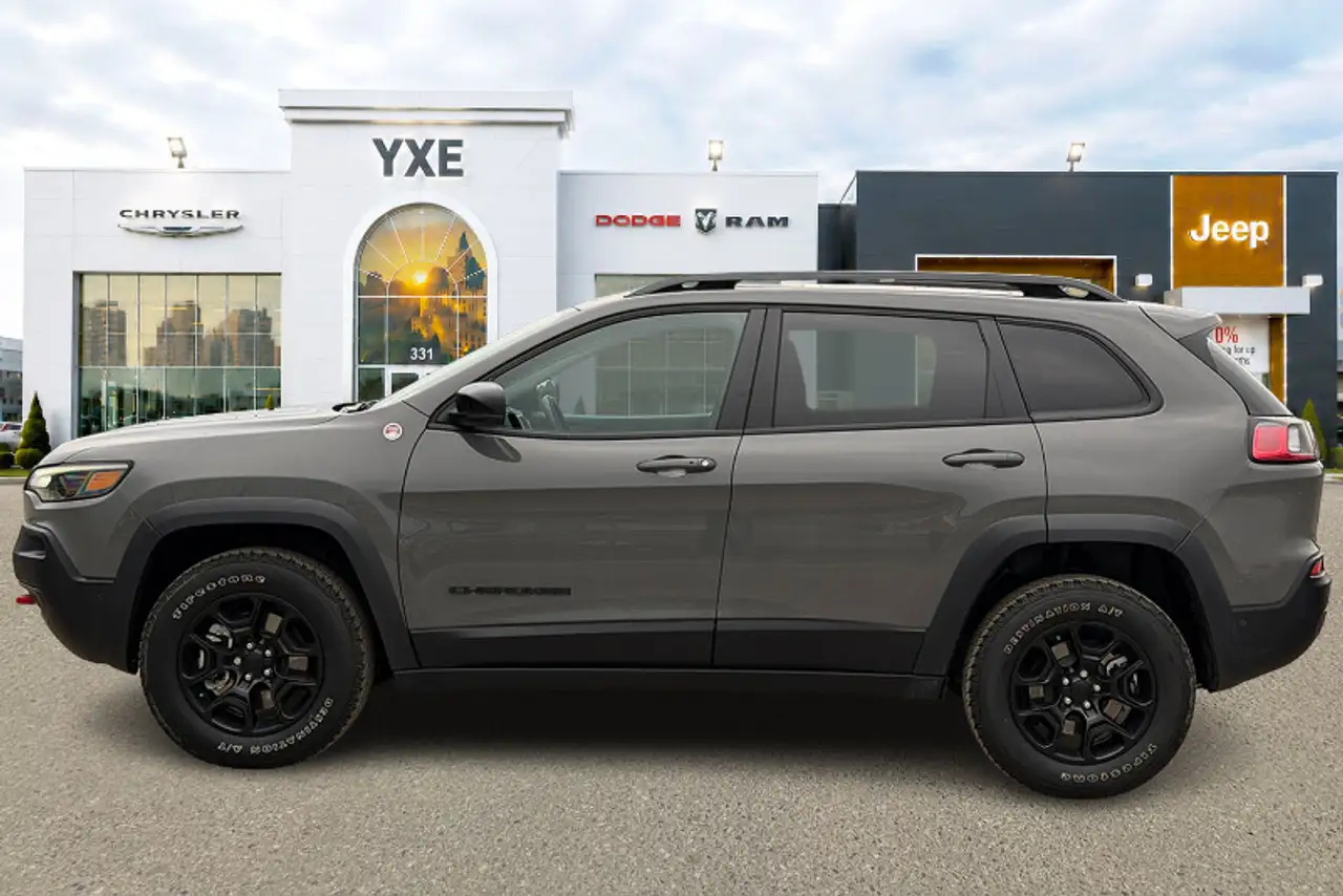 Jeep Cherokee - Image 8