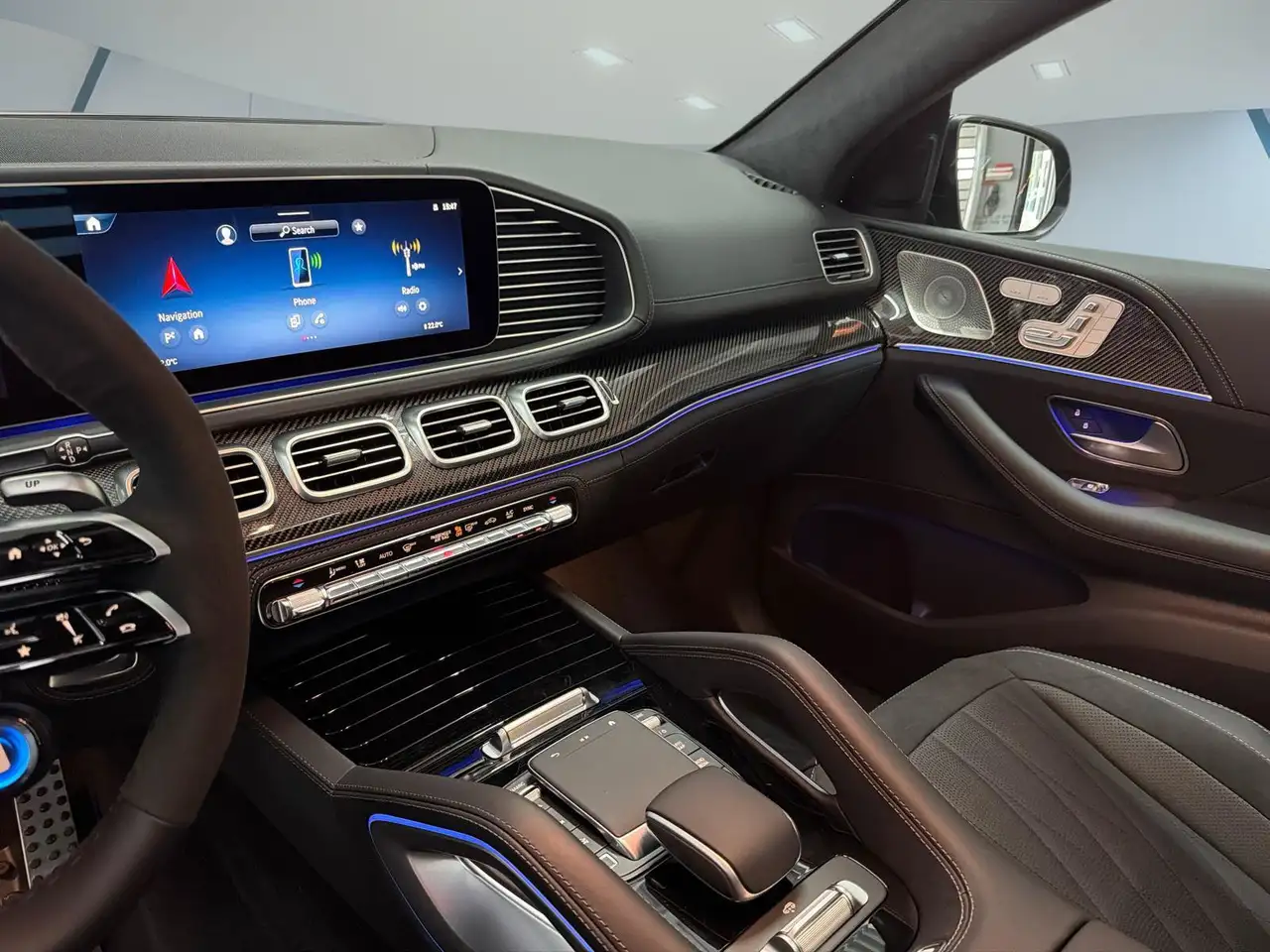 Mercedes-Benz GLE - Image 13