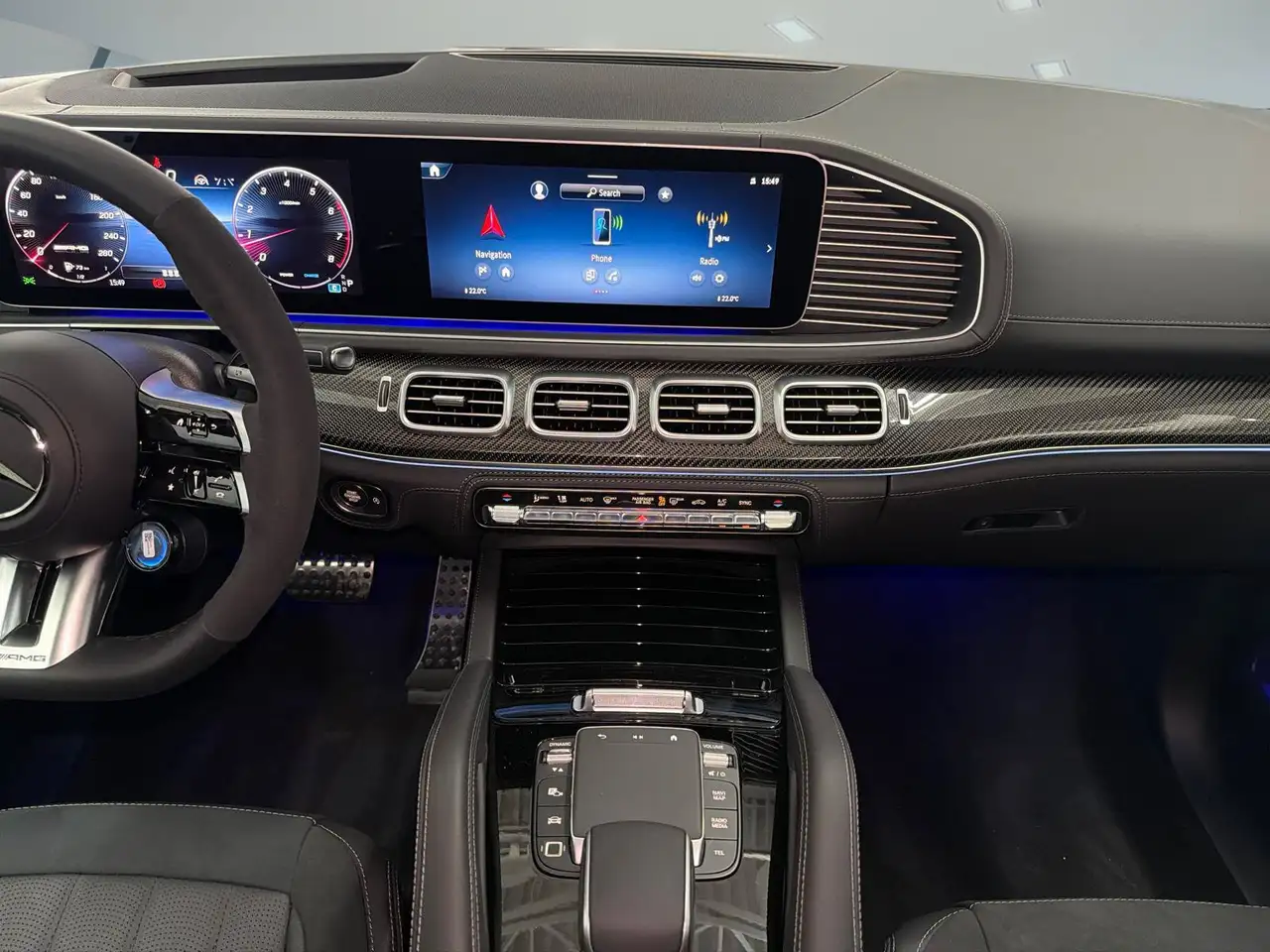 Mercedes-Benz GLE - Image 22