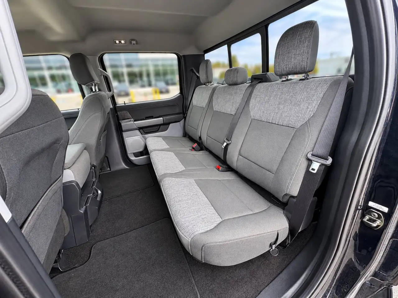 Ford F-150 - Image 16