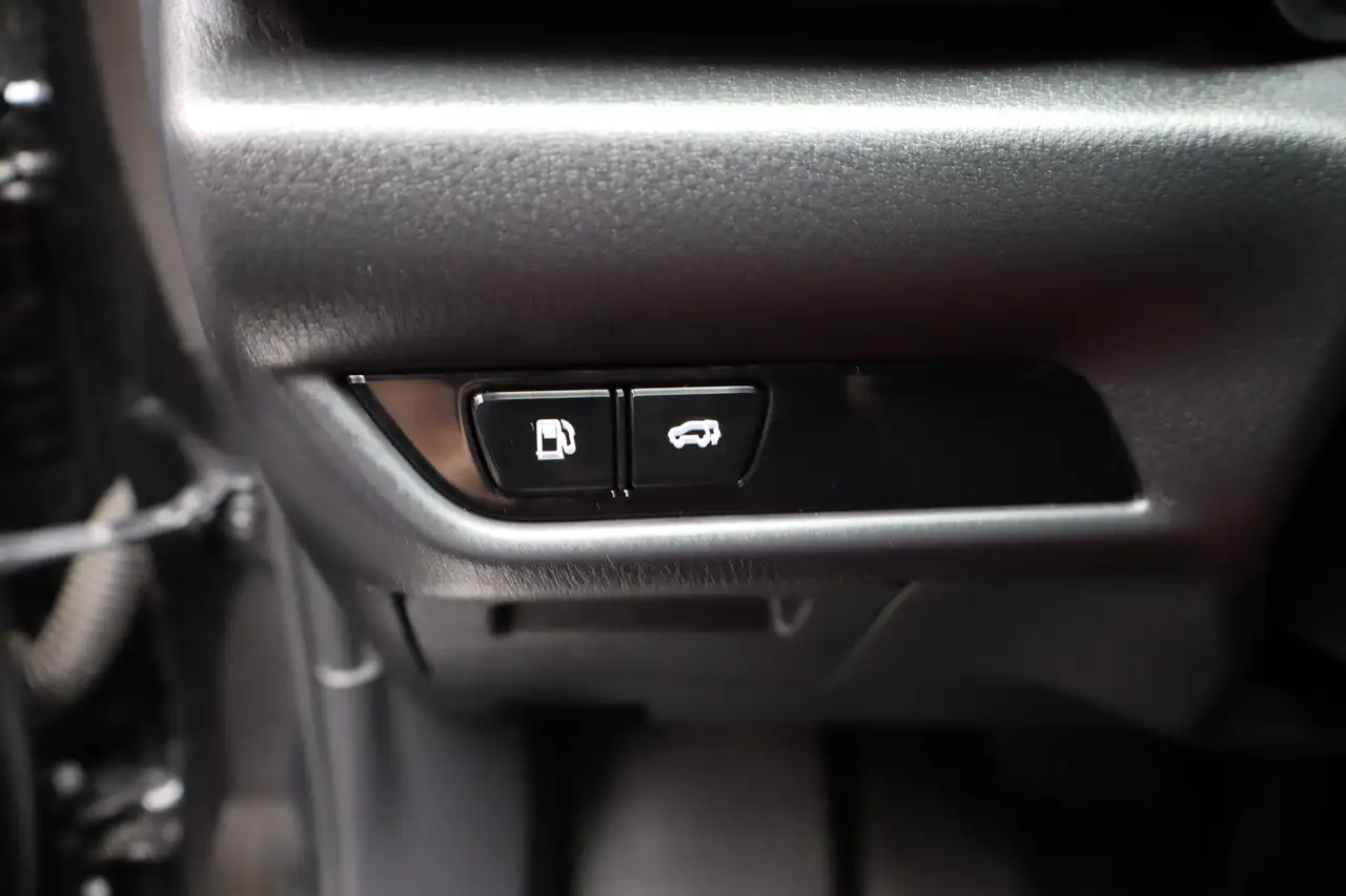 Lexus NX - Image 14