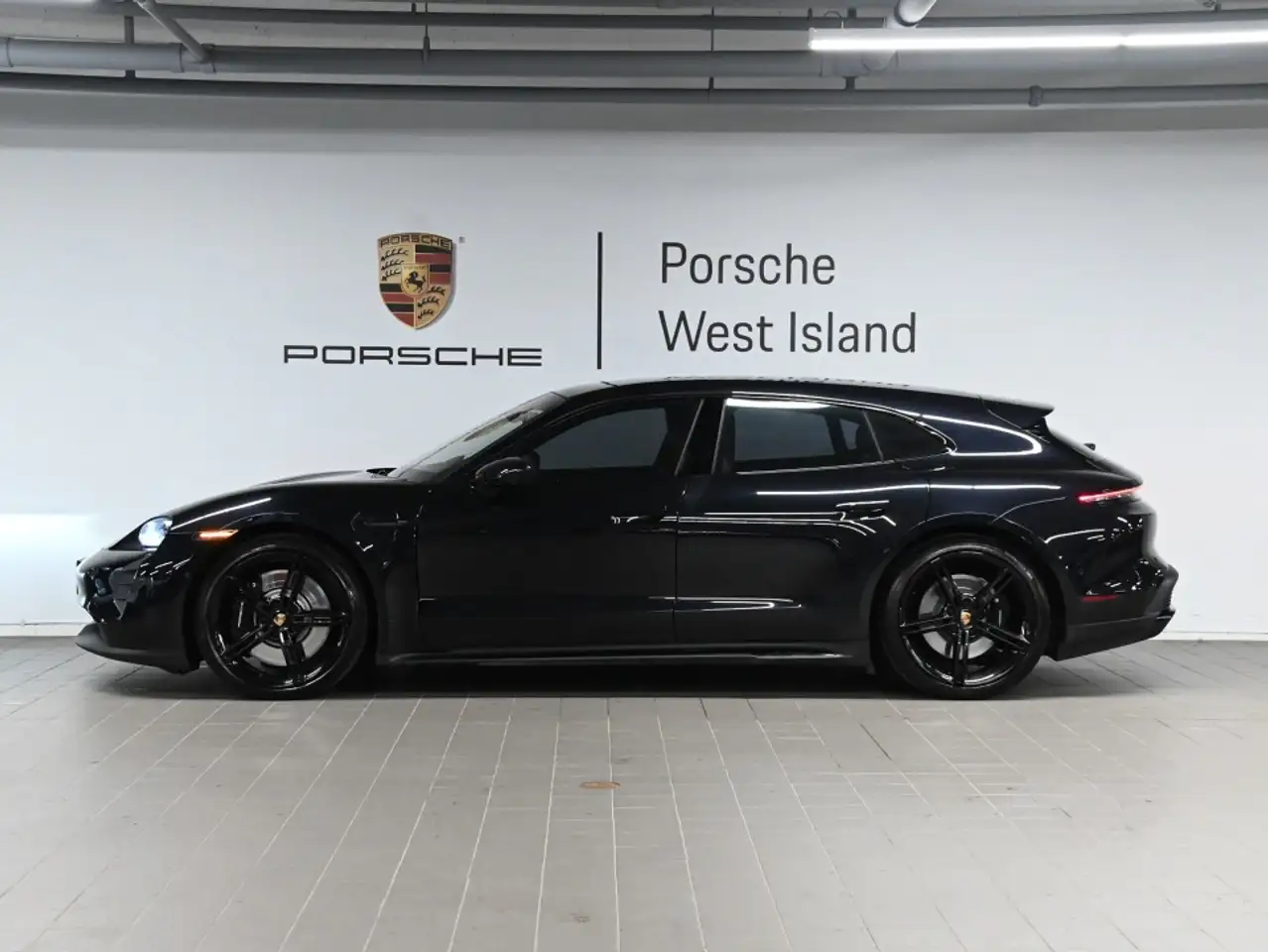Porsche Taycan - Image 2