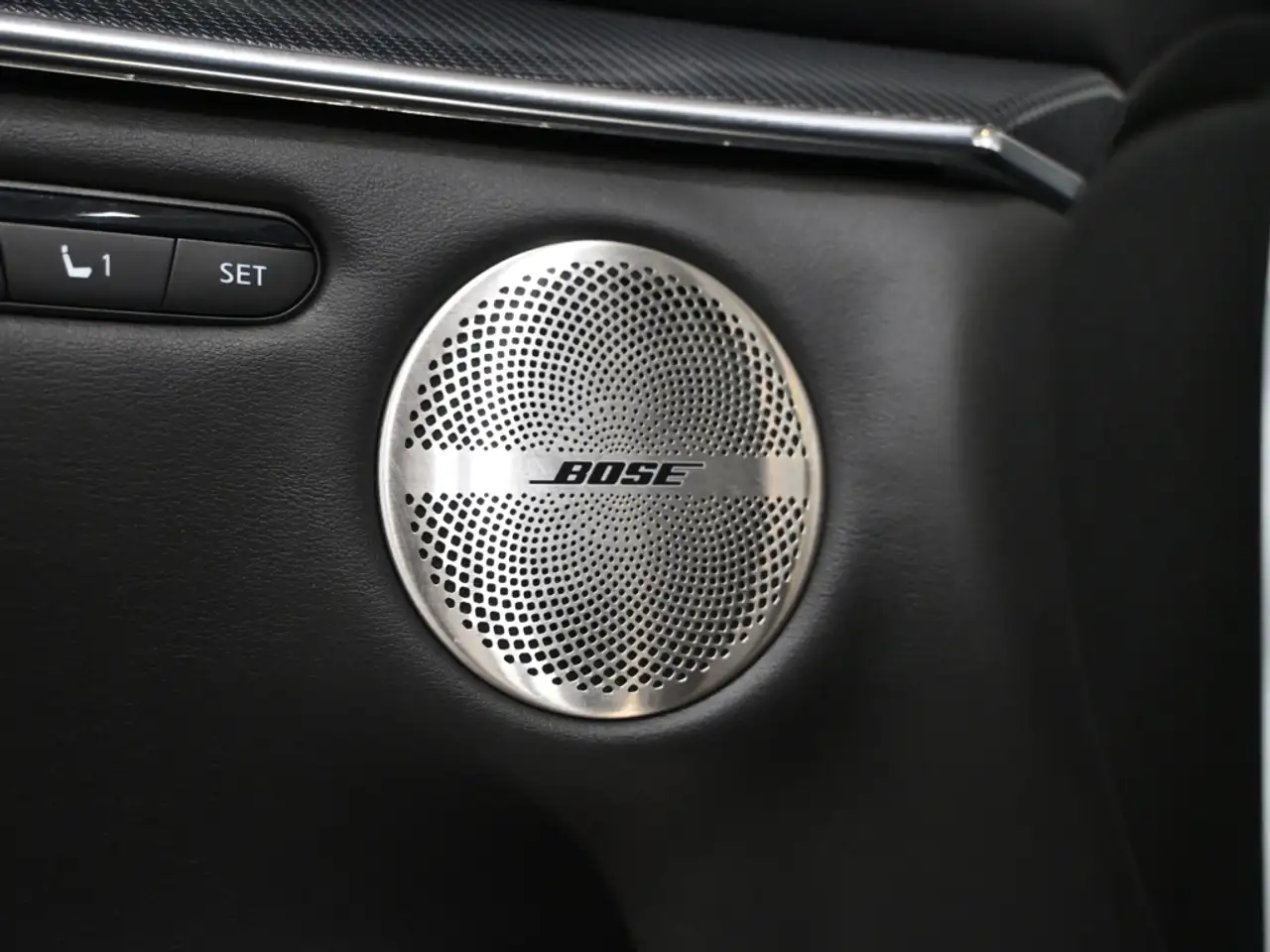 Infiniti QX50 - Image 12