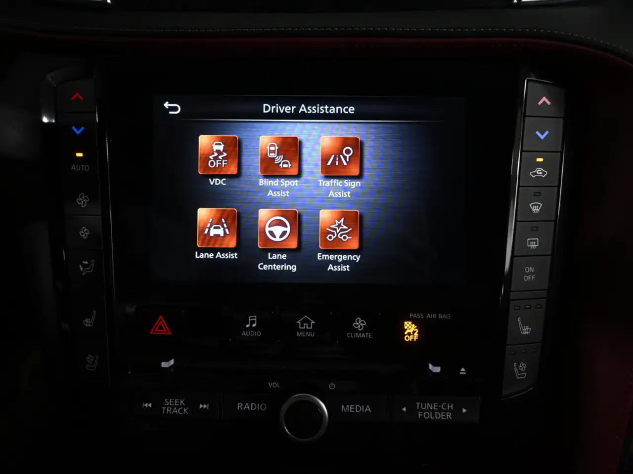 Infiniti QX50 - Image 20