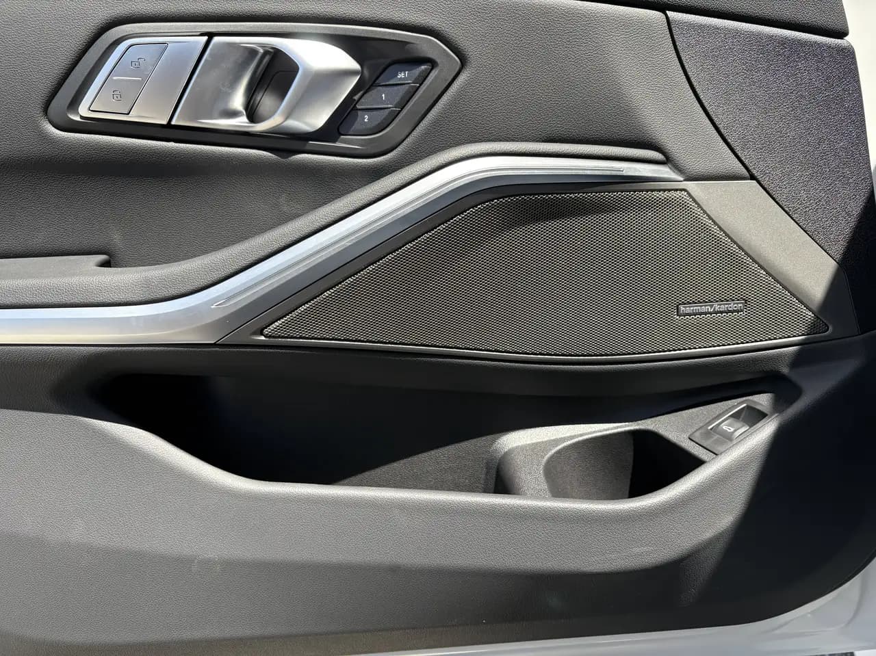 BMW 3 Series - Image 14