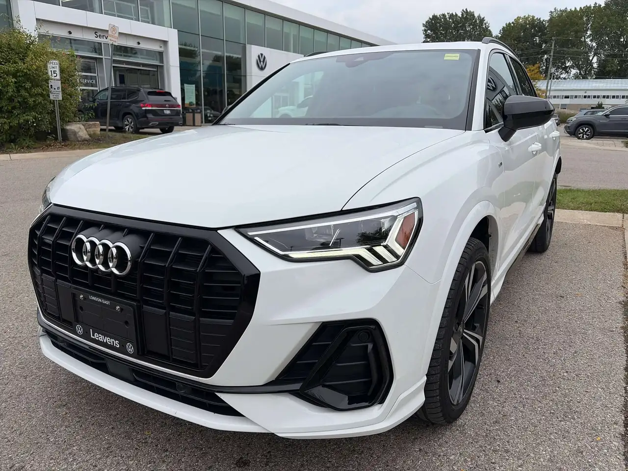 Audi Q3 - Image 1