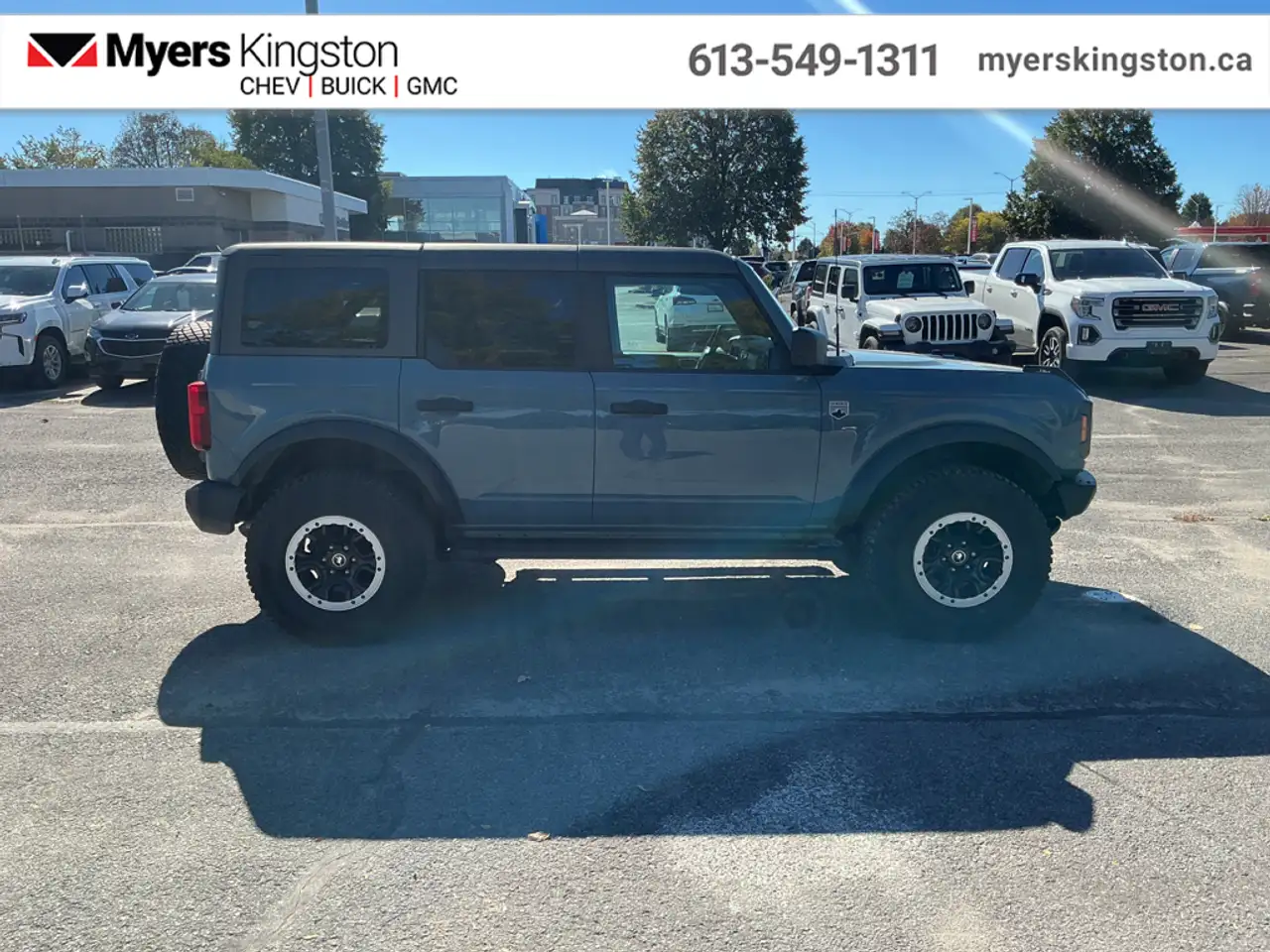 Ford Bronco - Image 8
